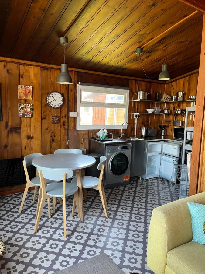 Madame Chalet Seaton  Eksteriør billede